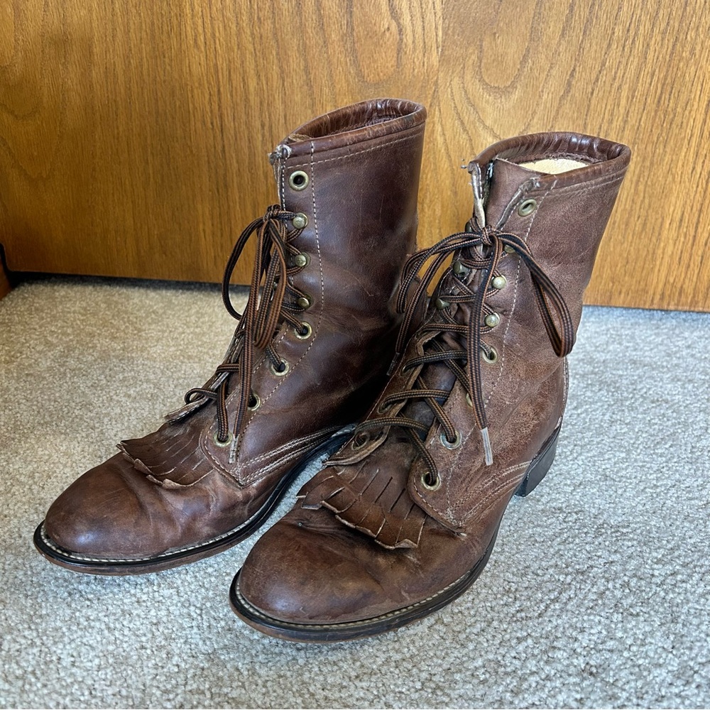 Laredo Genuine Leather Kiltie vintage Brown boots